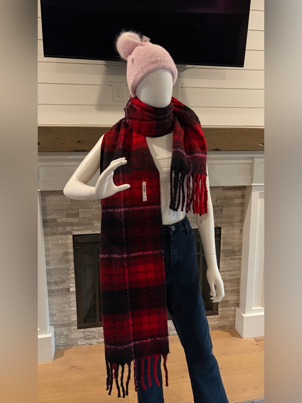 Victoria’s Secret - Classic Preppy Plaid Christmas Scarf in Black Red and Pink - Picture 2 of 7